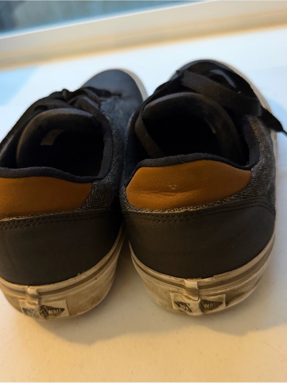 Vans Men’s Low-Top Sneakers in Black with Brown Heel Accent